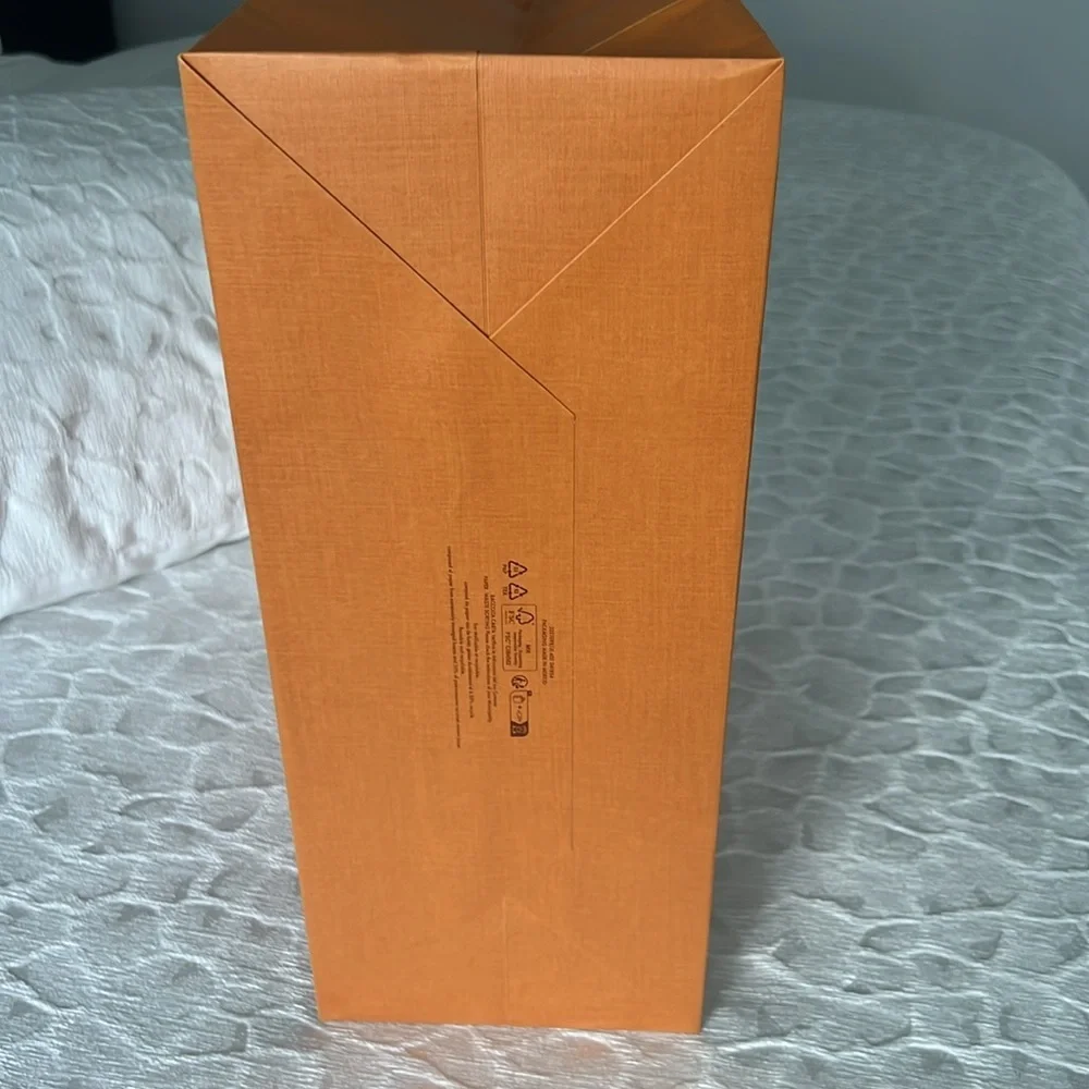 LOUIS VUITTON  Gift Bag - Picture 6 of 6